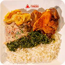 Costelinha com mandioca